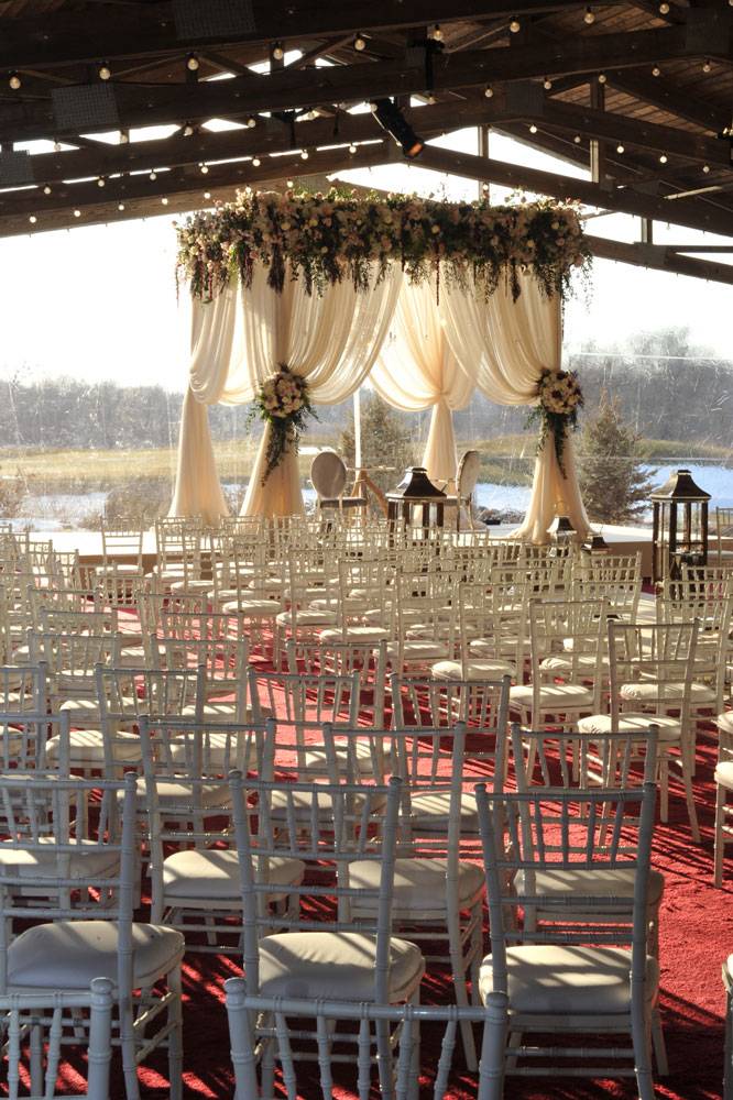 Hawk s View  Golf Club ChicagoStyle Weddings 